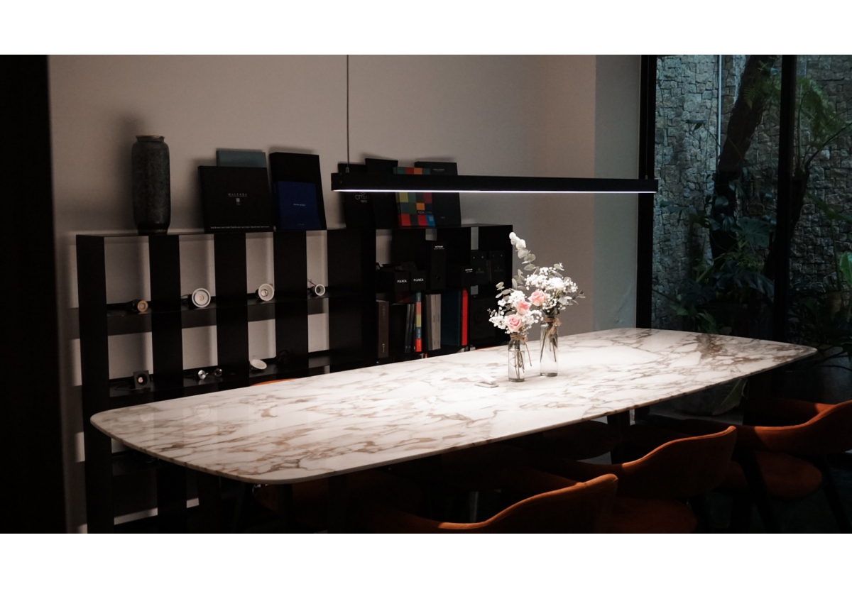 POLI CONCEPT SHOWROOM