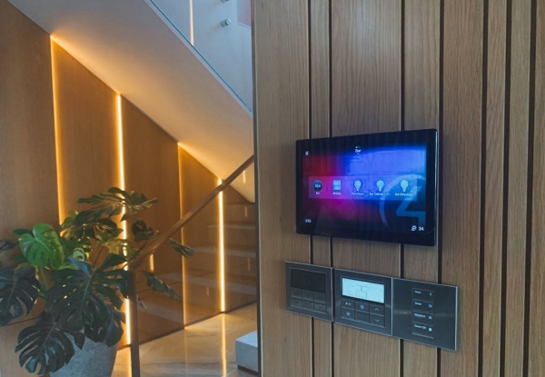 DUPLEX PENTHOUSE VINHOMES GOLDEN RIVER