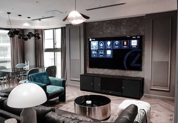 LUXURY HOME RIVERPARK PREMIER